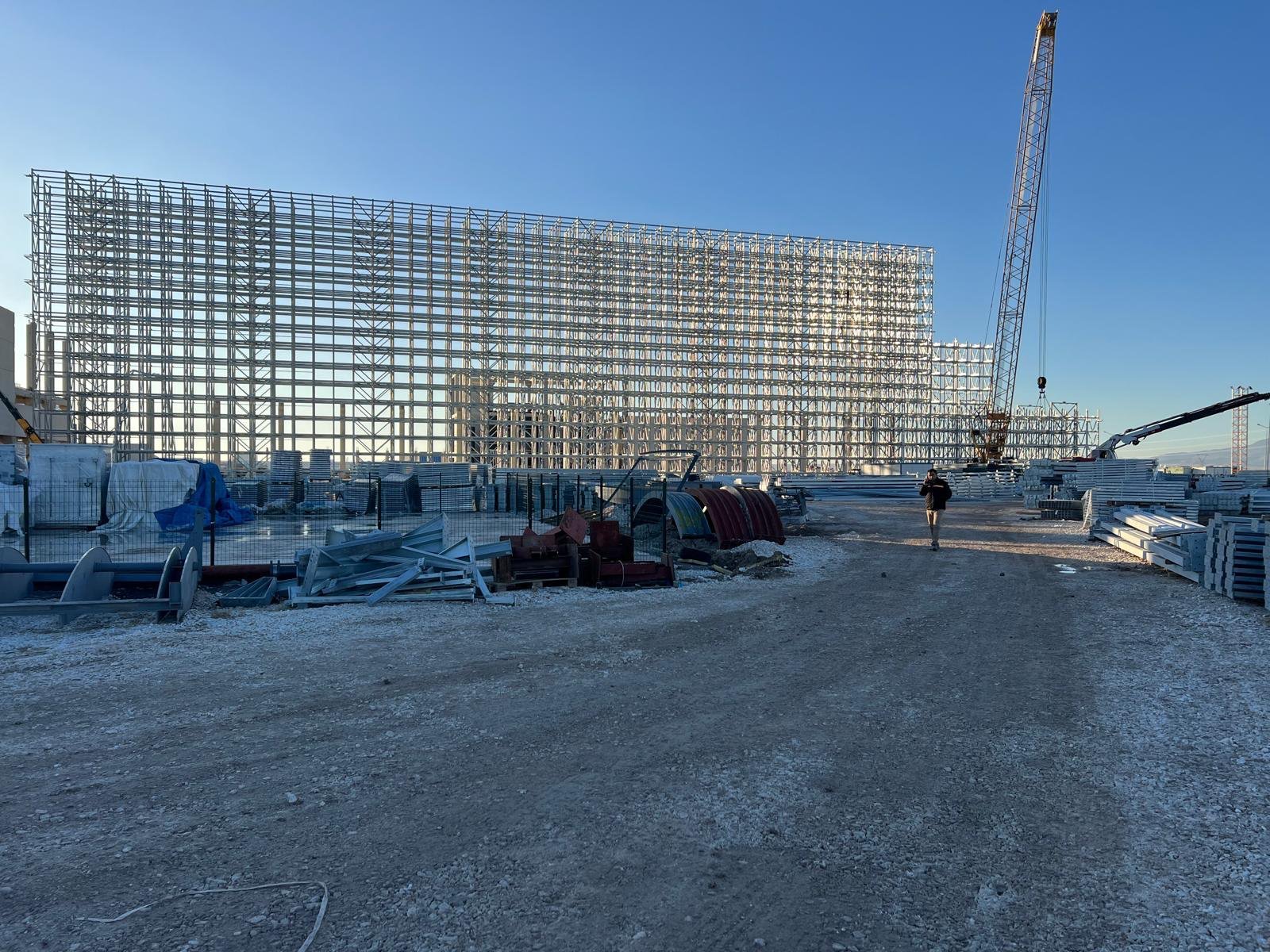 High-bay automated warehouse steel construction